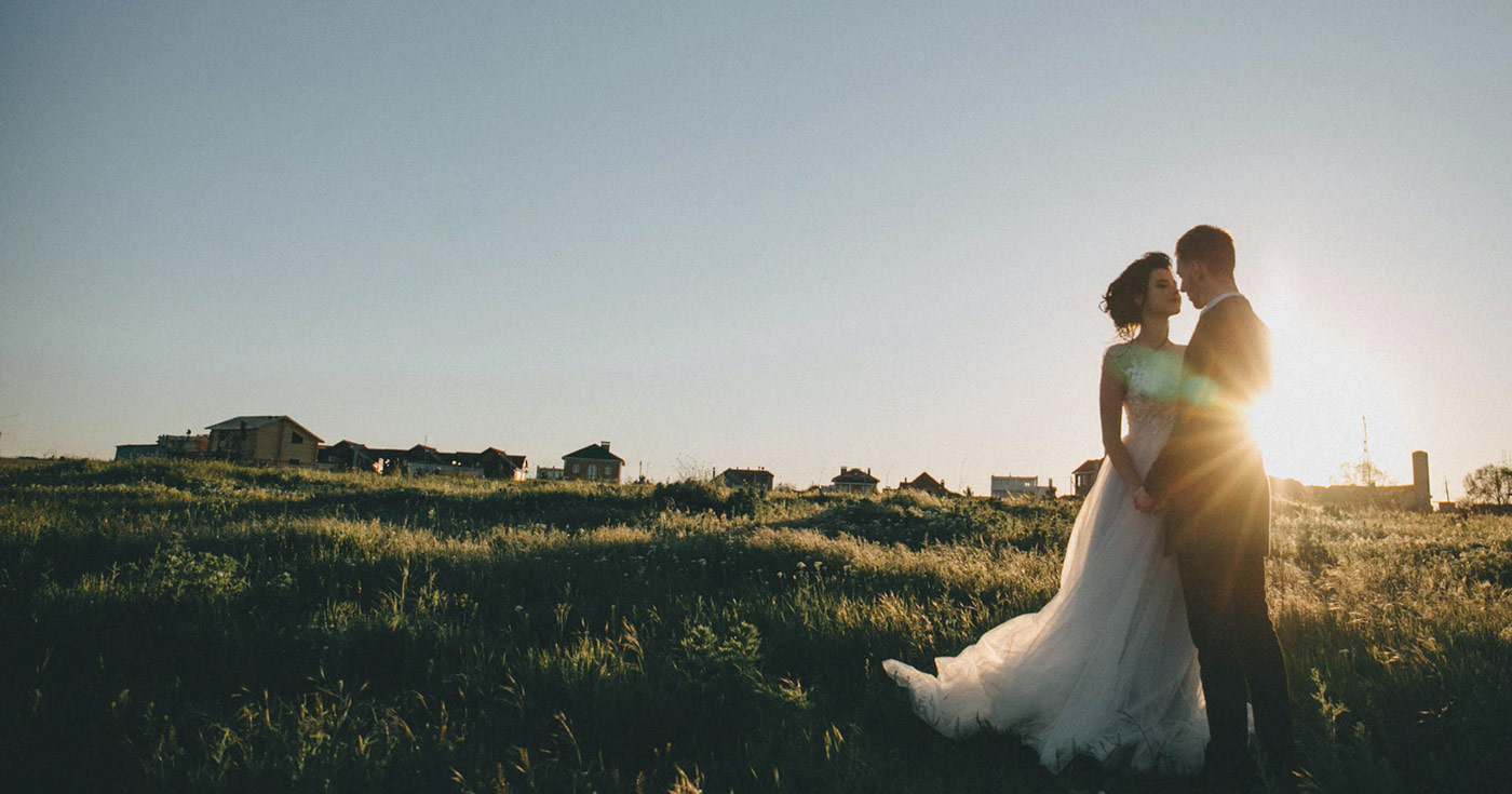 How to Live Stream Micro Weddings for Event Planners