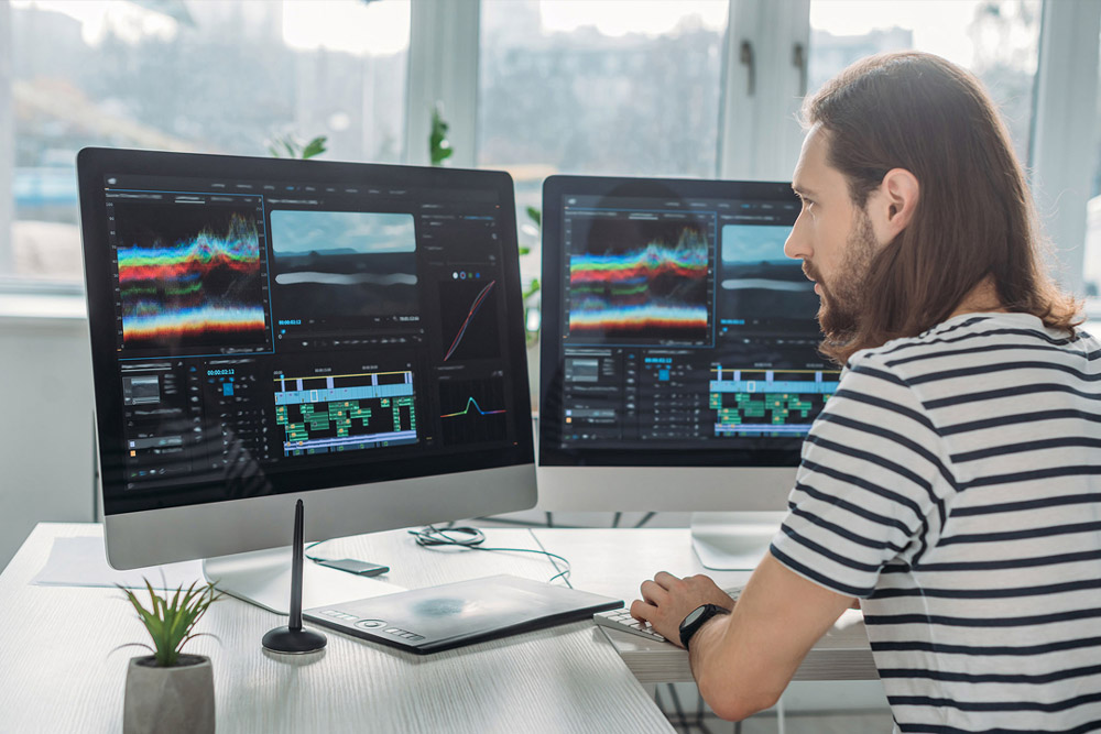 videographer editing